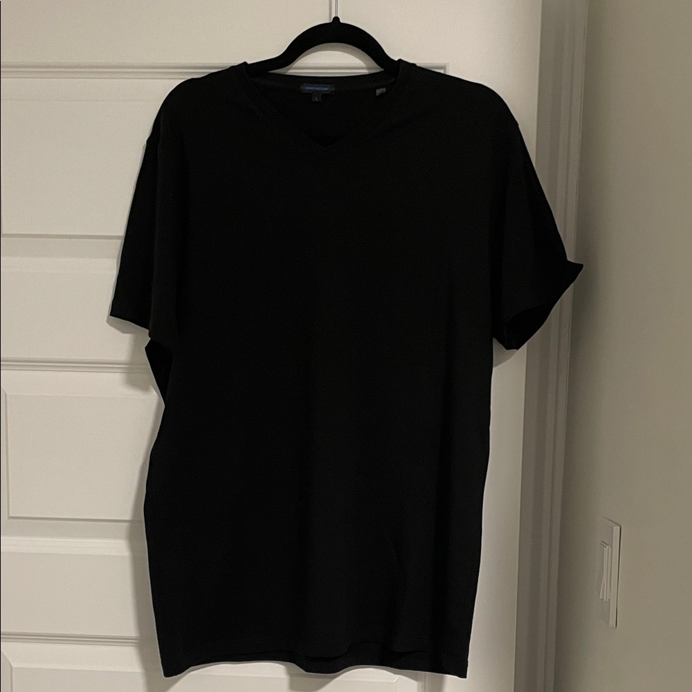 Patrick Assaraf Black V-Neck Men's Shirt